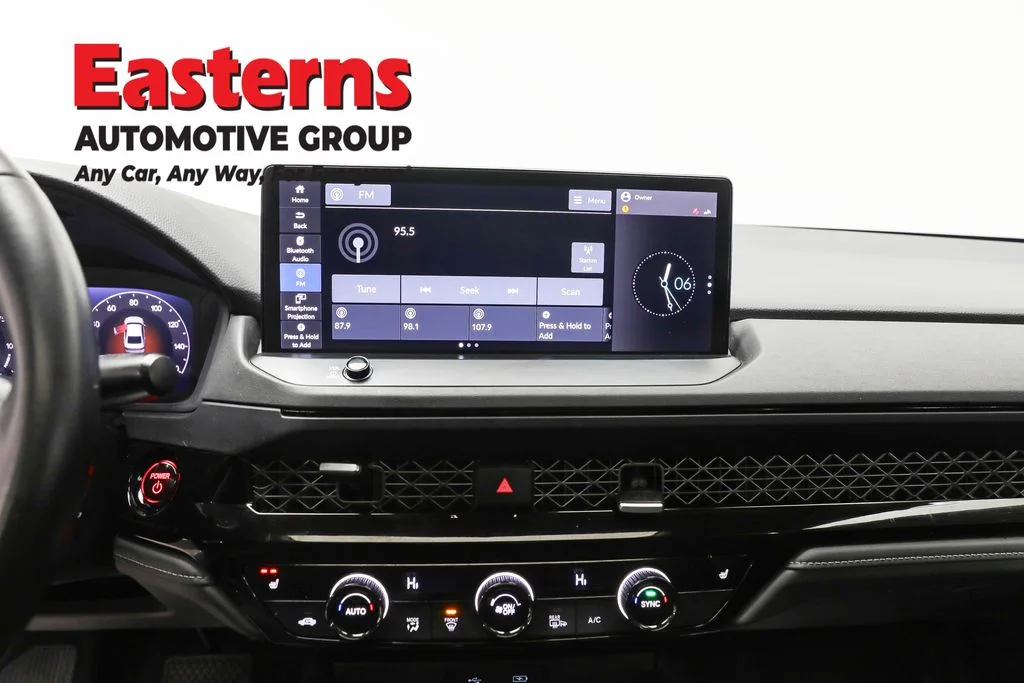 Used 2024 Gray Honda EX-L image 12