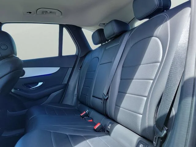 Used 2022 Gray Mercedes-Benz GLC 300 image 10