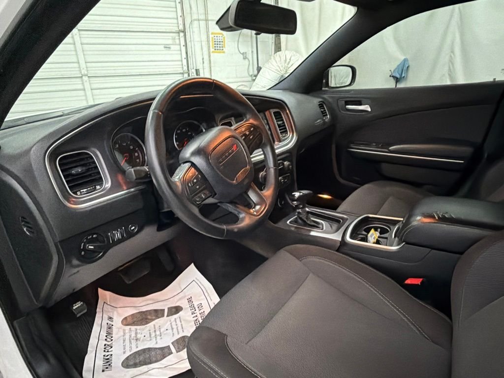 Used 2017 White Dodge SE image 13