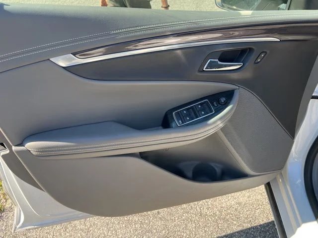 Used 2016 Beige Chevrolet LT image 10