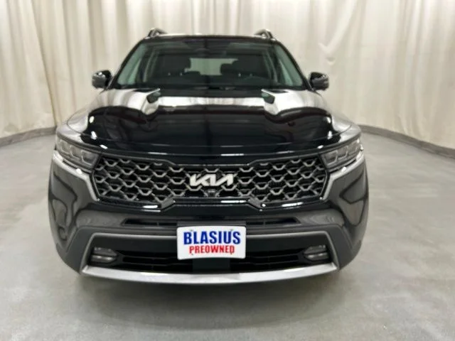Used 2023 Black Kia X-Line SX Prestige image 27