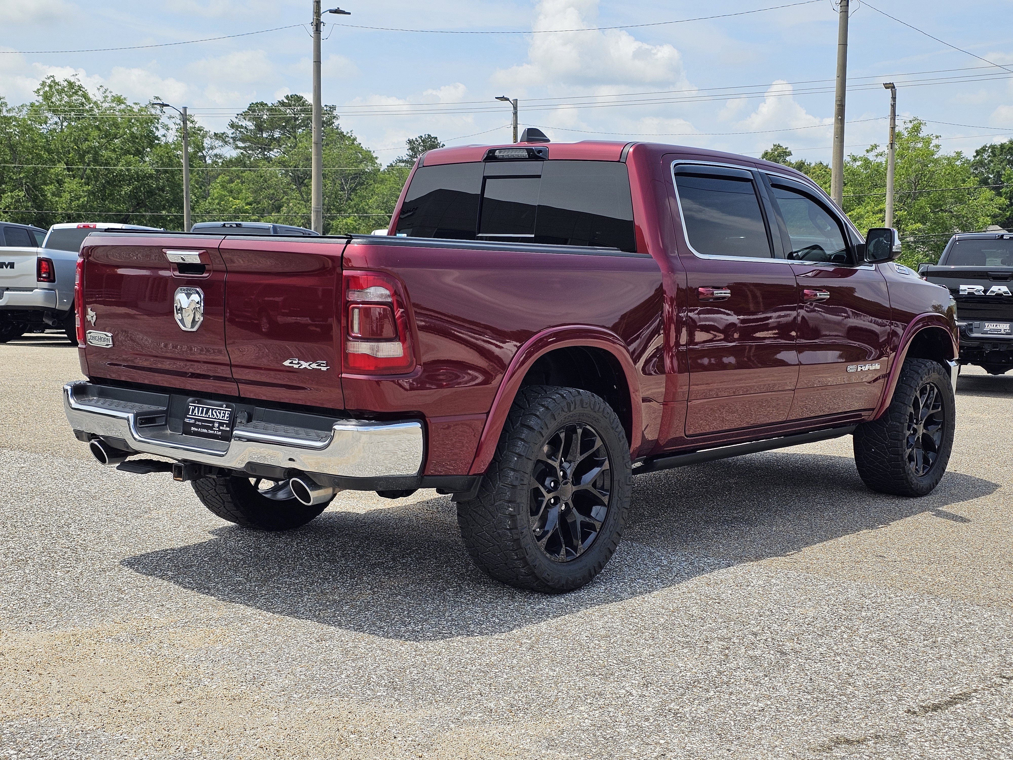 Used 2021 Delmonico Red Pearlcoat Ram Longhorn image 9