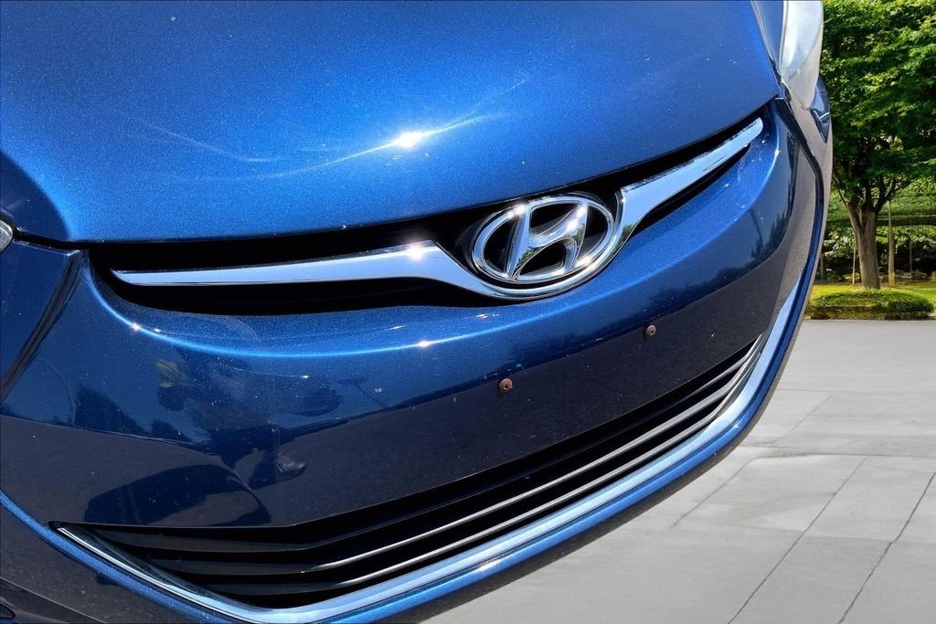 Used 2015 Blue Hyundai SE image 29