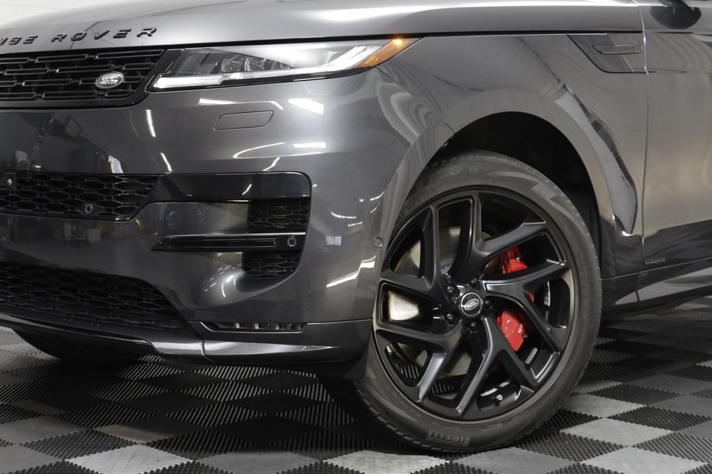 Used 2023 Gray Land Rover Autobiography image 3