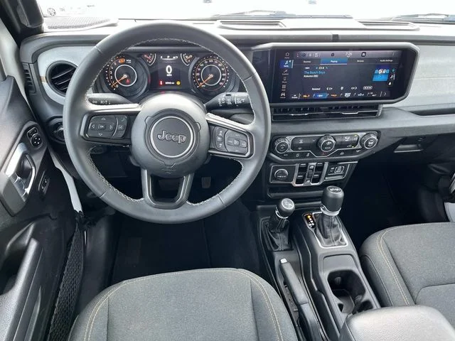 Used 2025 White Jeep Sport S image 12
