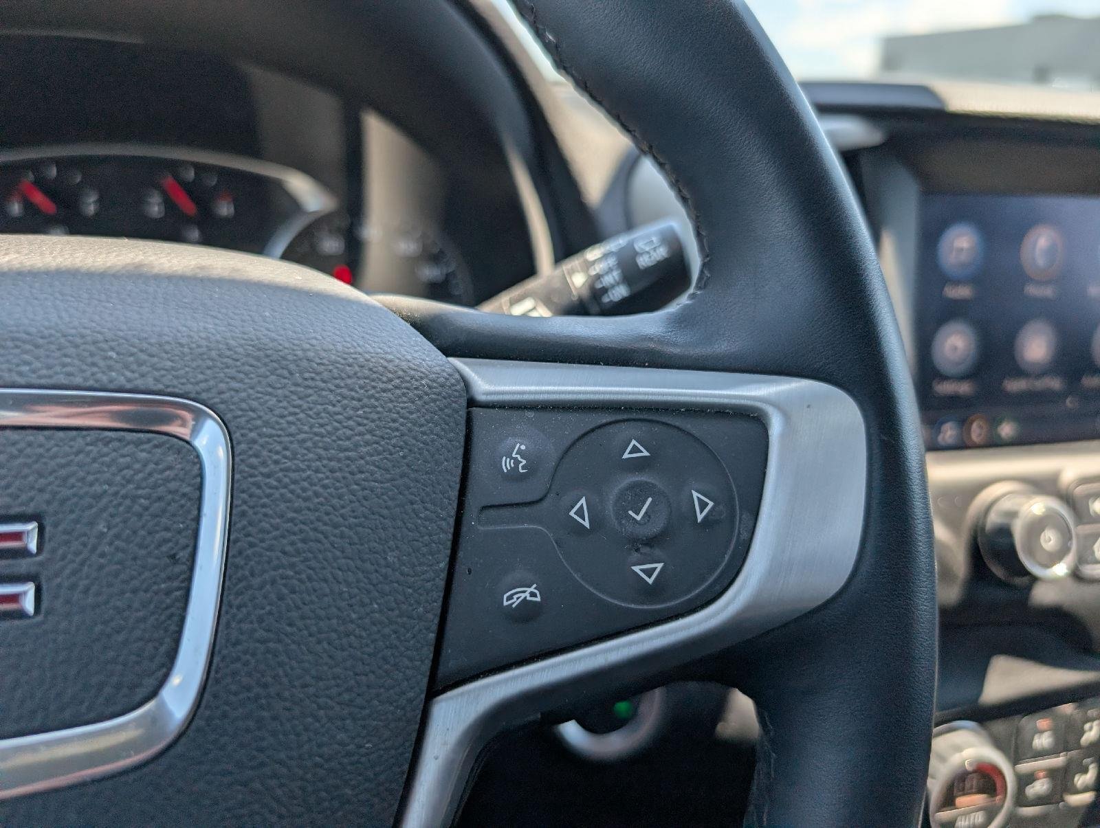 Used 2024 Volcanic Red Tintcoat GMC SLT image 13