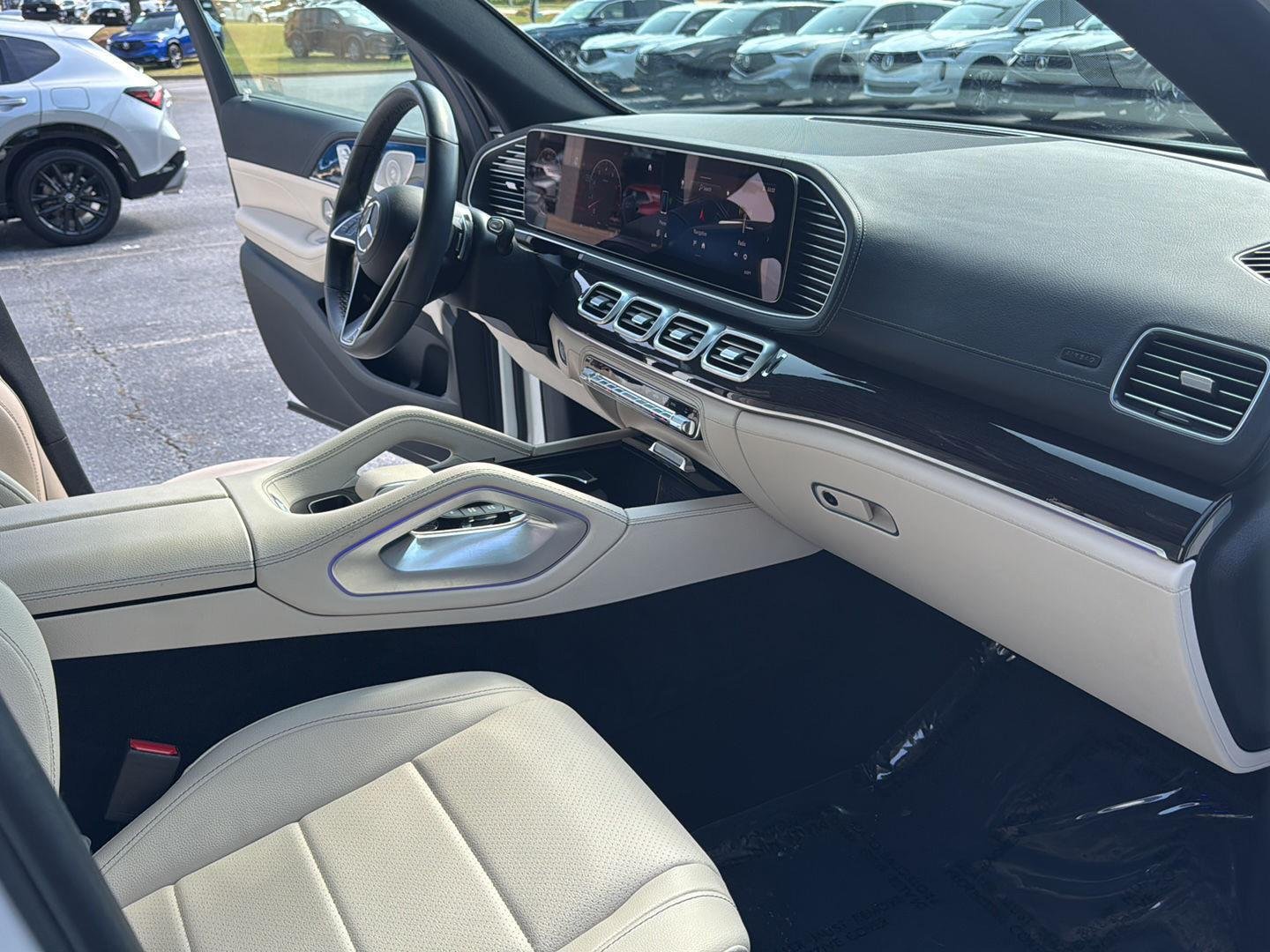 Used 2024 Polar White Mercedes-Benz GLE 450 image 23