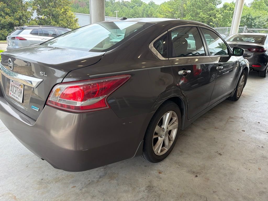 Used 2013 Brown Nissan 2.5 SL image 3