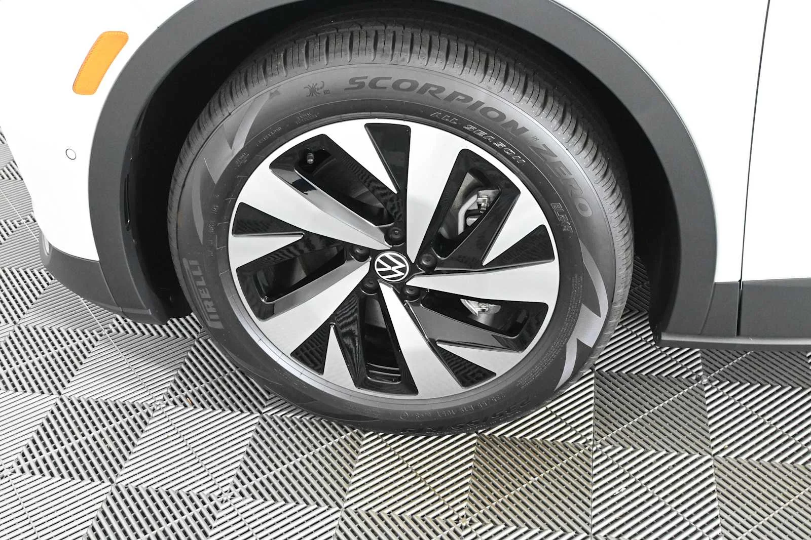 New 2026 OPAL WHITE Volkswagen Pro image 26