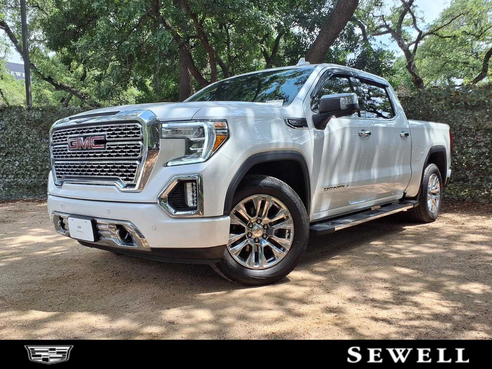 2021 GMC Sierra 4WD Crew Cab Short Box Denali's photo