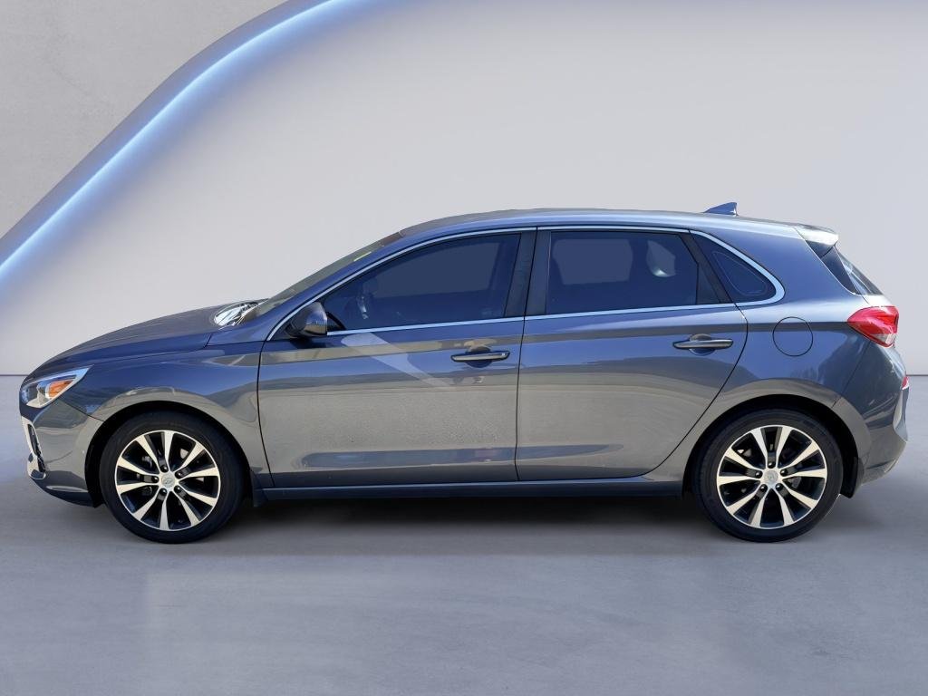 Used 2018 Summit Gray Hyundai Base image 2