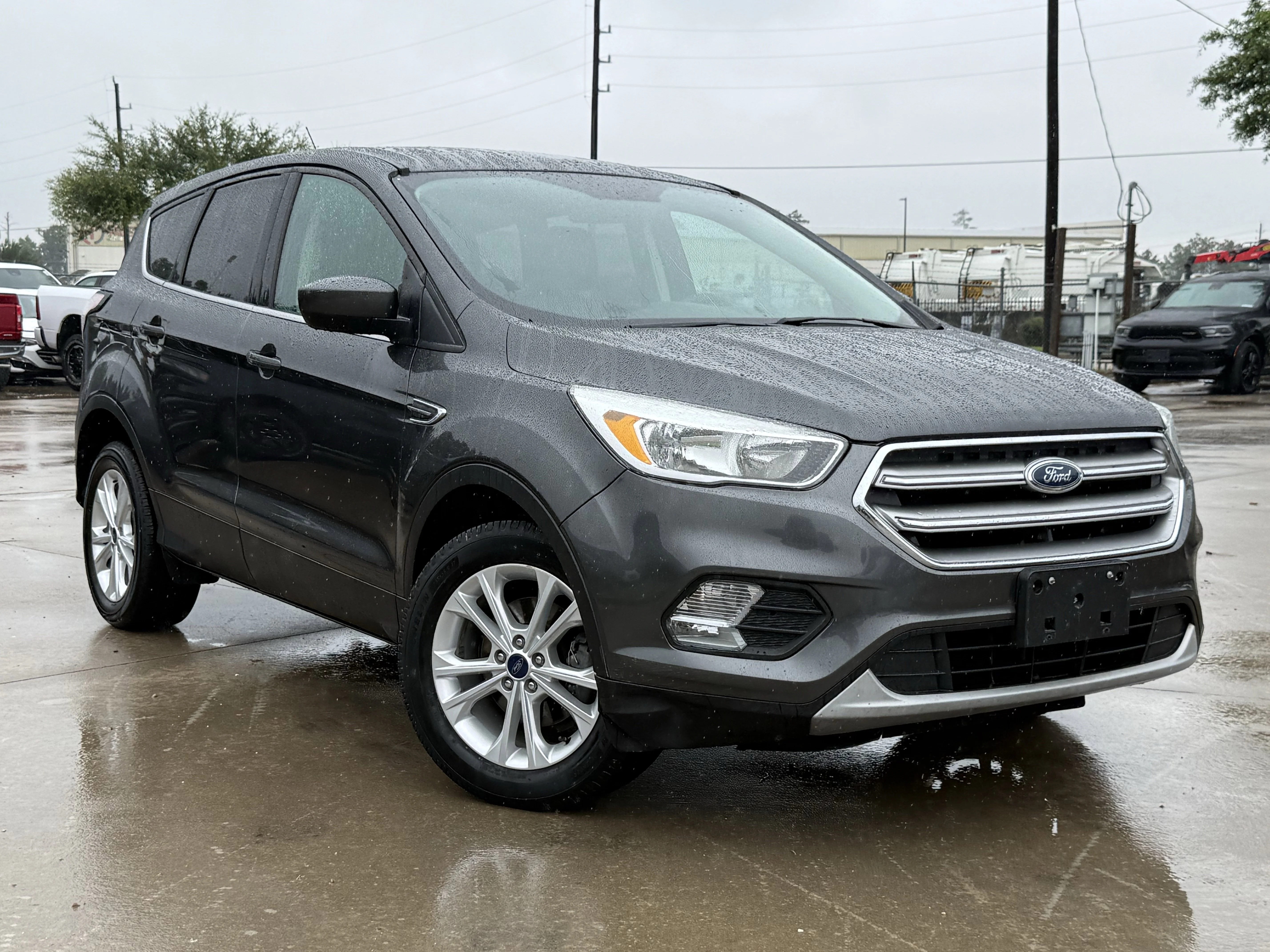 Used 2017 Ford Escape SE with VIN 1FMCU0GD0HUE06337 for sale in Humble, TX