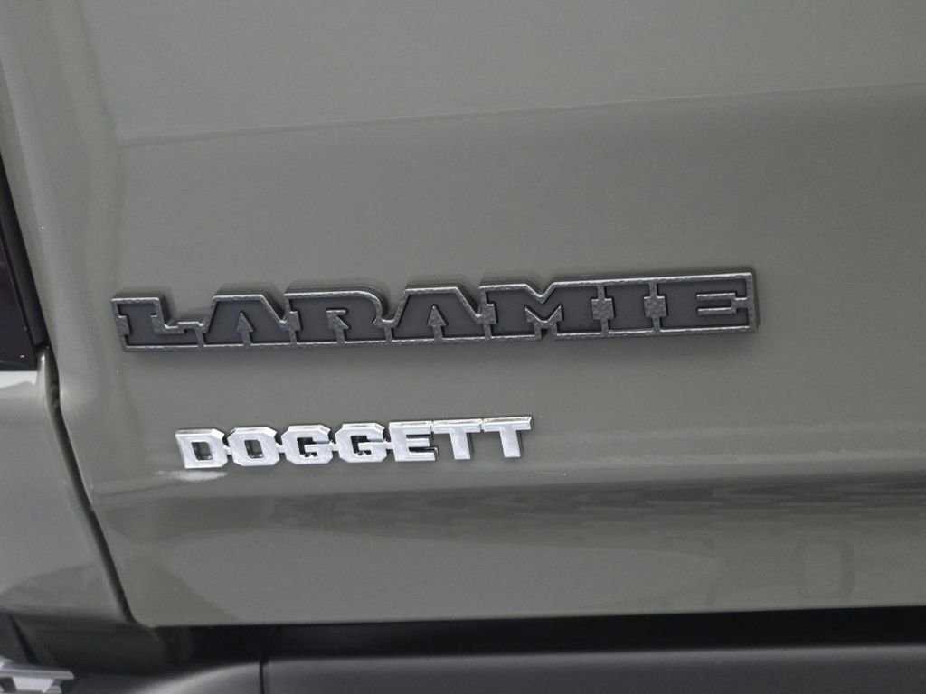 New 2026 Canyon Lake Exterior Paint RAM Laramie image 25