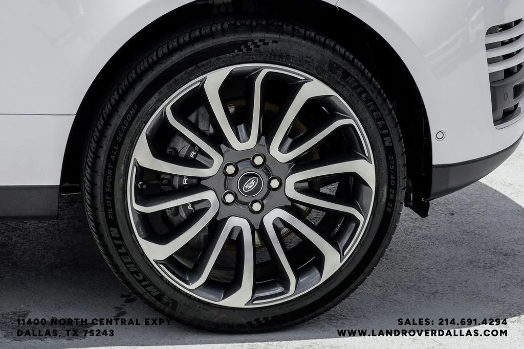 Used 2019 Fuji White Land Rover 5.0L V8 Supercharged image 68