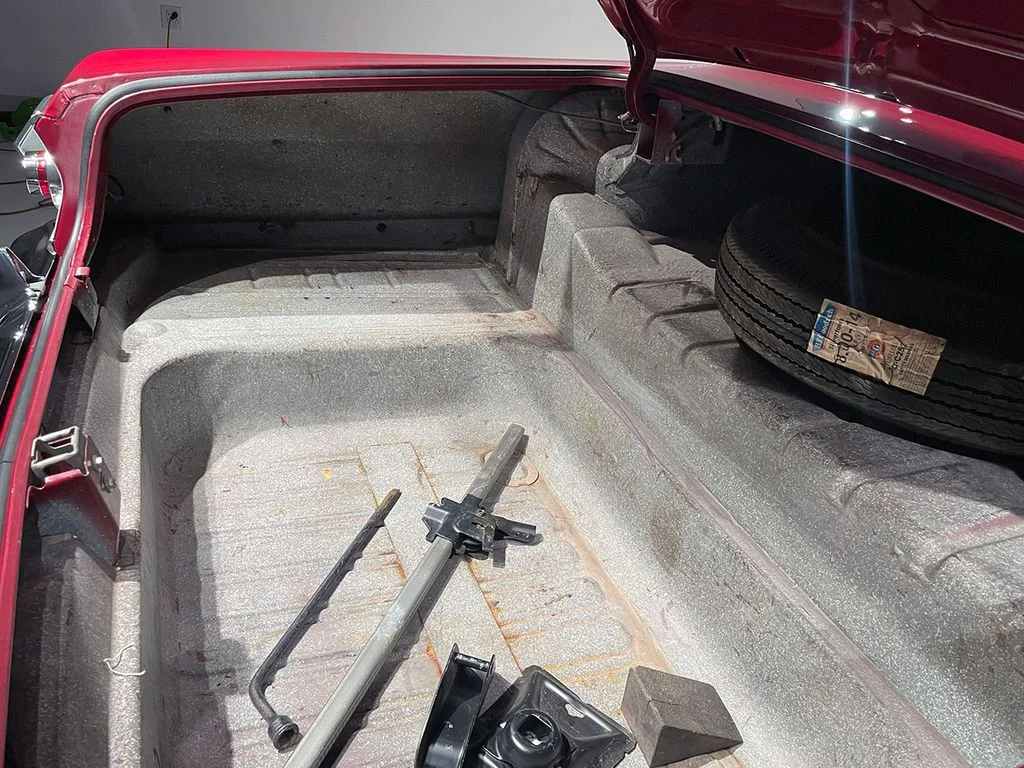Used 1963 Red Chevrolet  image 33