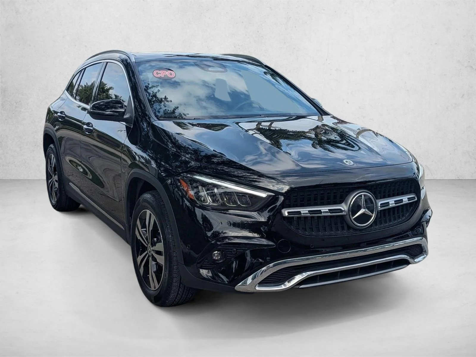 Used 2026 Night Black Mercedes-Benz GLA 250 image 3