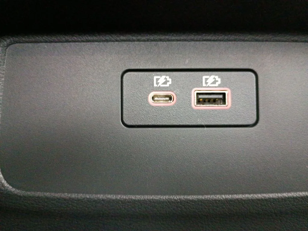 New 2026 Glacier White Nissan Crew Cab PRO-4X® image 40