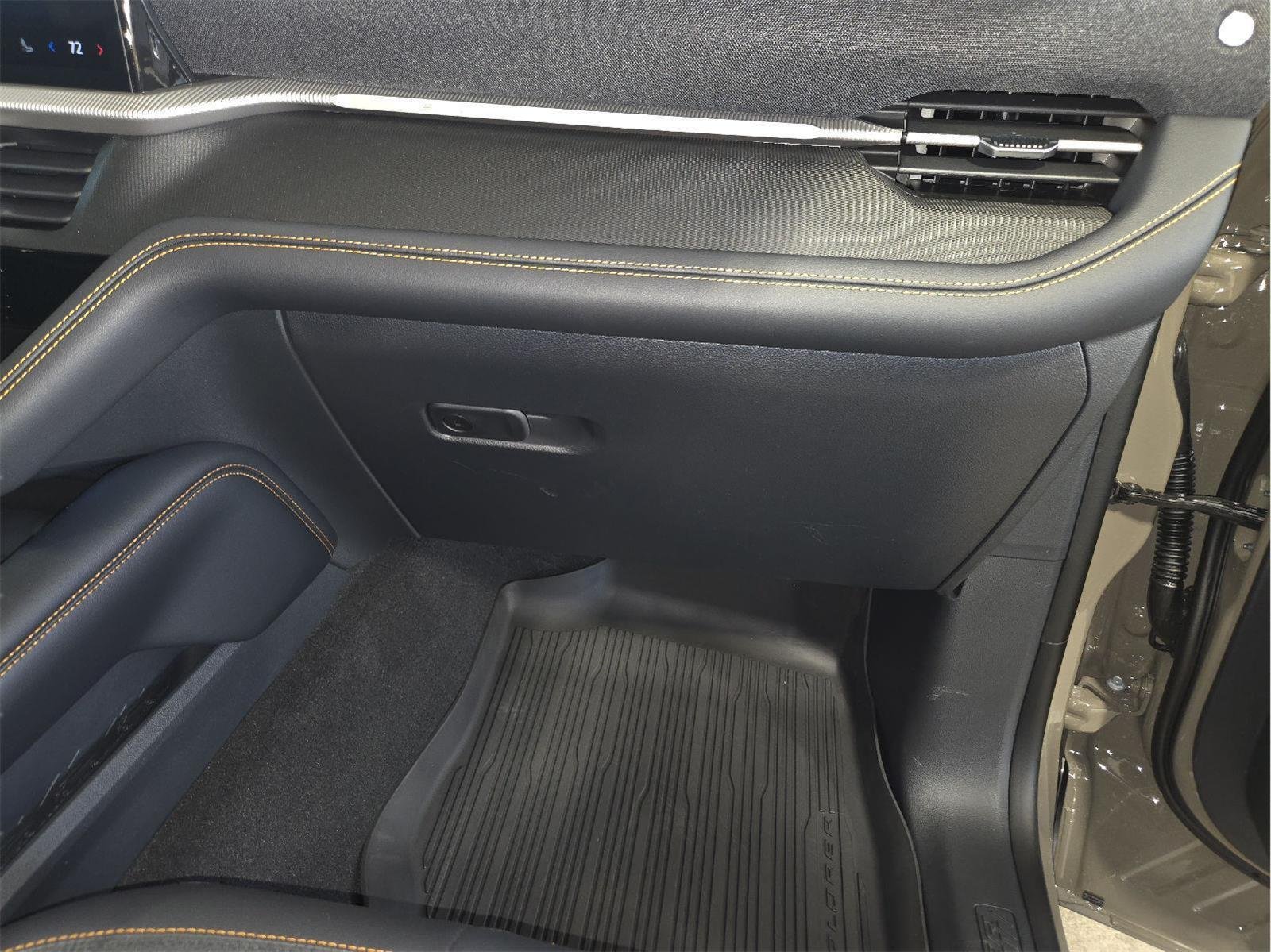 New 2026 Marsh Gray Ford Tremor® image 98