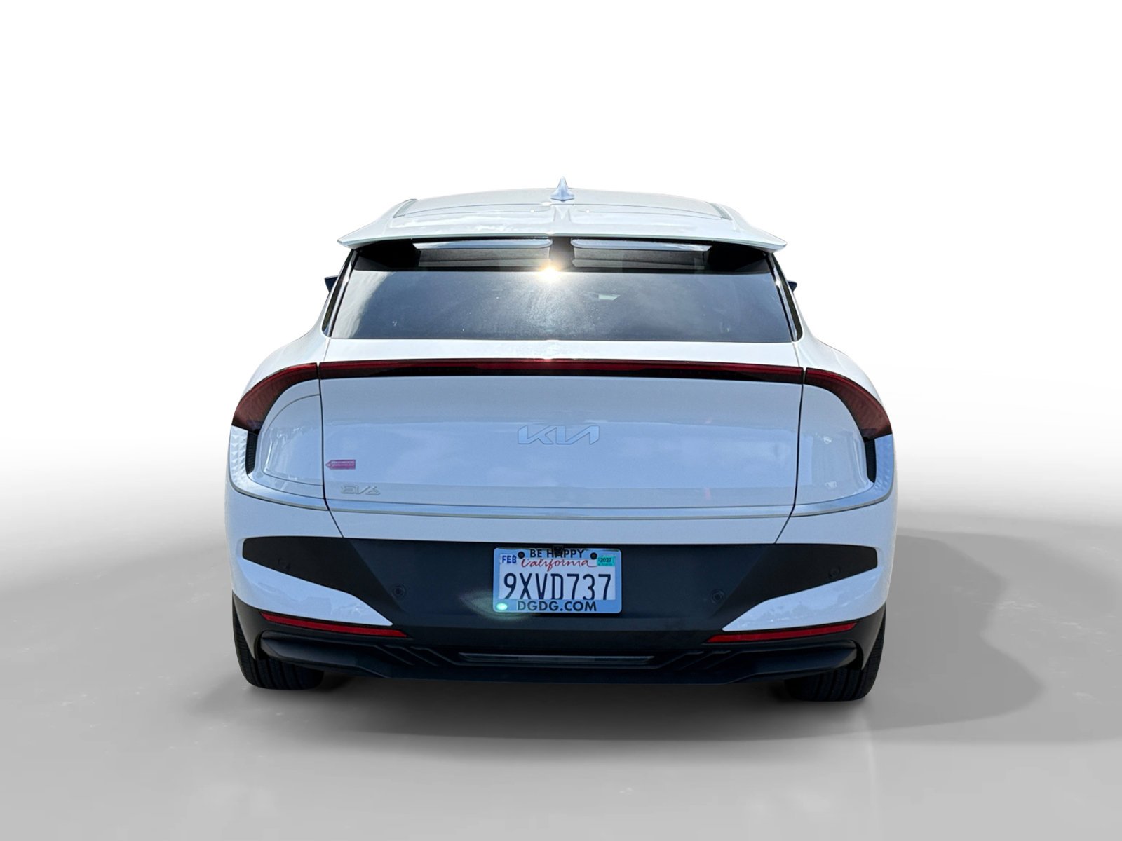 Used 2025 Glacier White Pearl Kia Light image 4