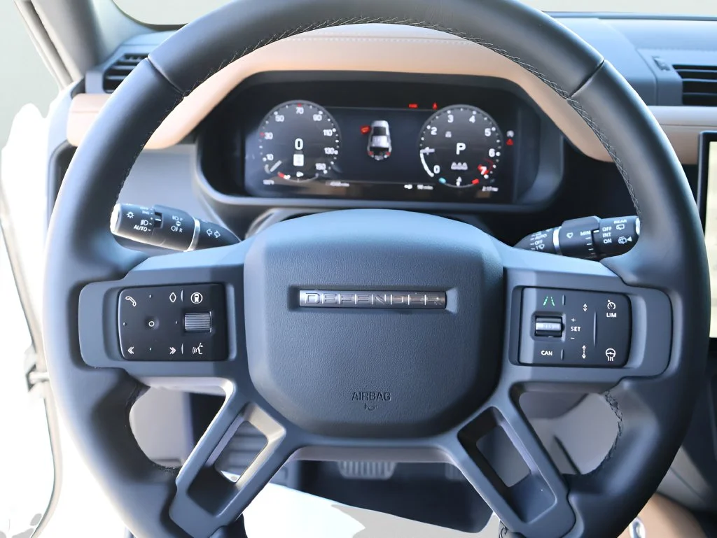 Certified Used 2026 Fuji White Land Rover S image 29