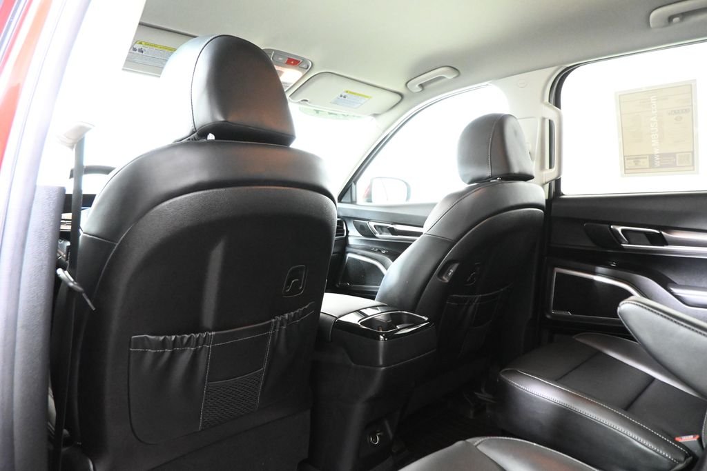 Used 2024 Red Kia S image 30