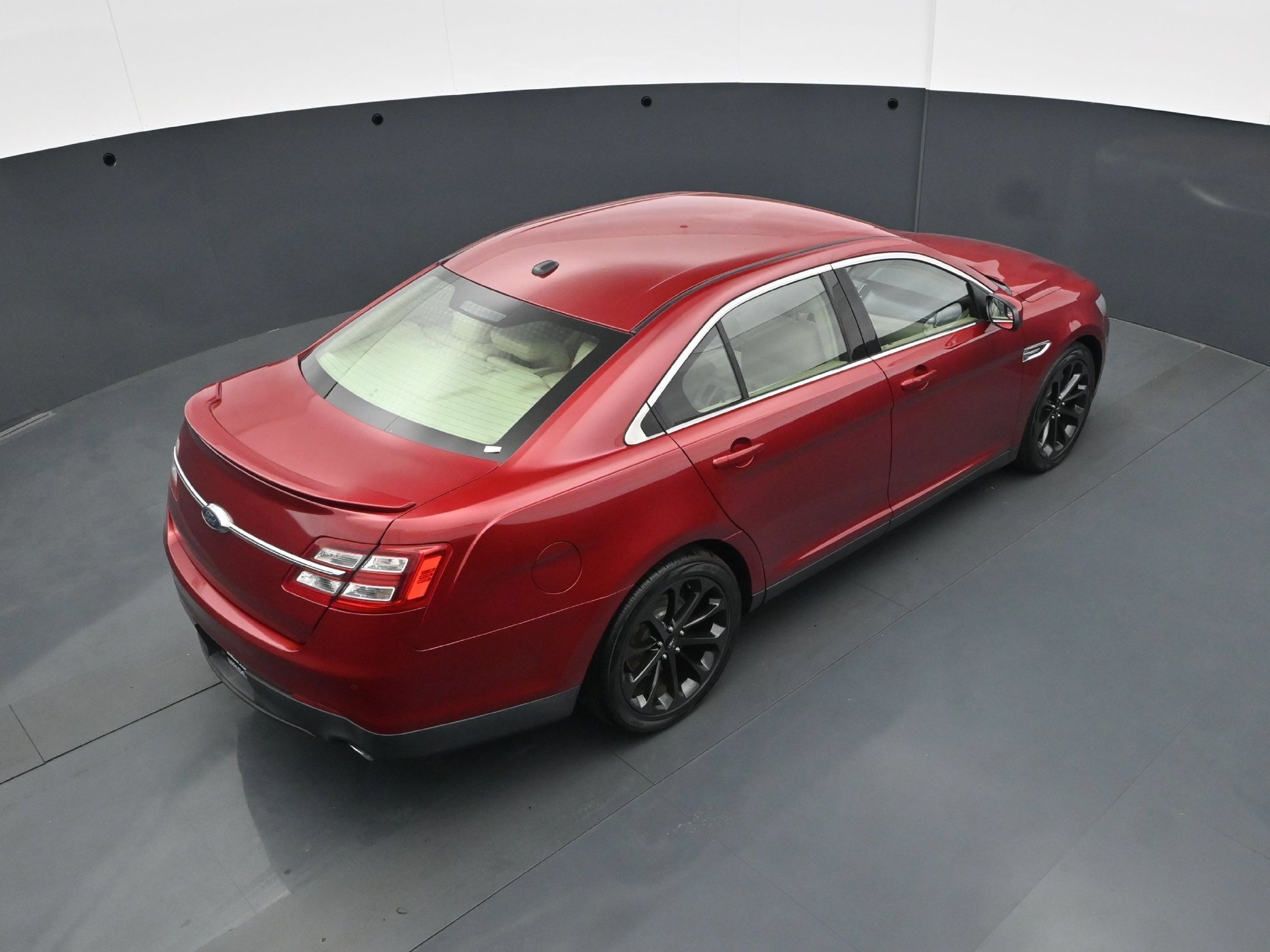 Used 2015 Ruby Red Metallic Ford SEL image 38