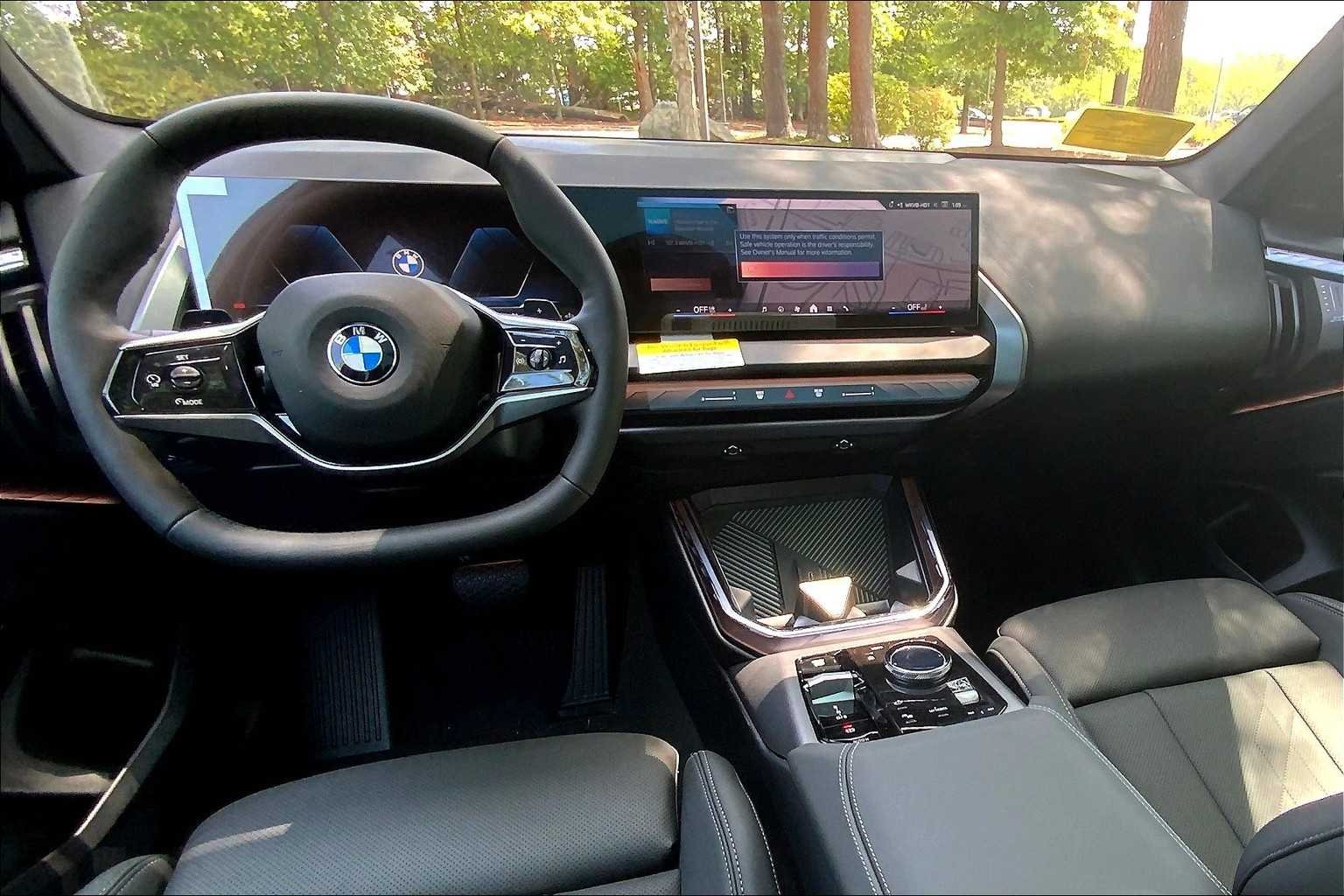 Used 2026 Skyscraper Grey Metallic BMW 30 xDrive image 5