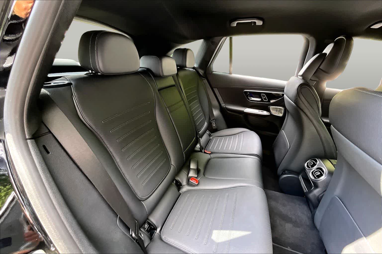 Certified Used 2024 BLACK Mercedes-Benz GLC 300 image 20