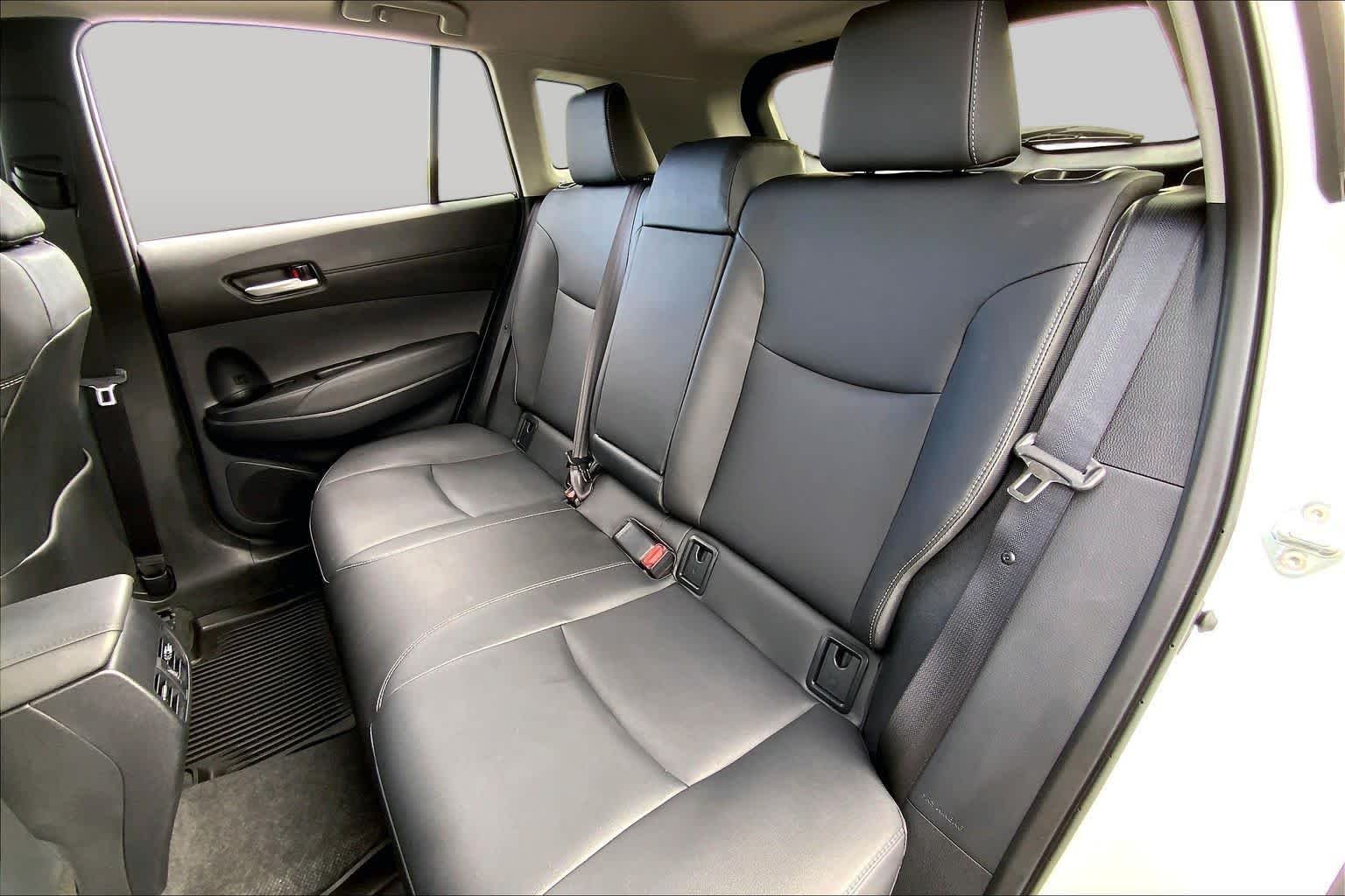 Used 2026 Wind Chill Pearl Toyota XLE image 20