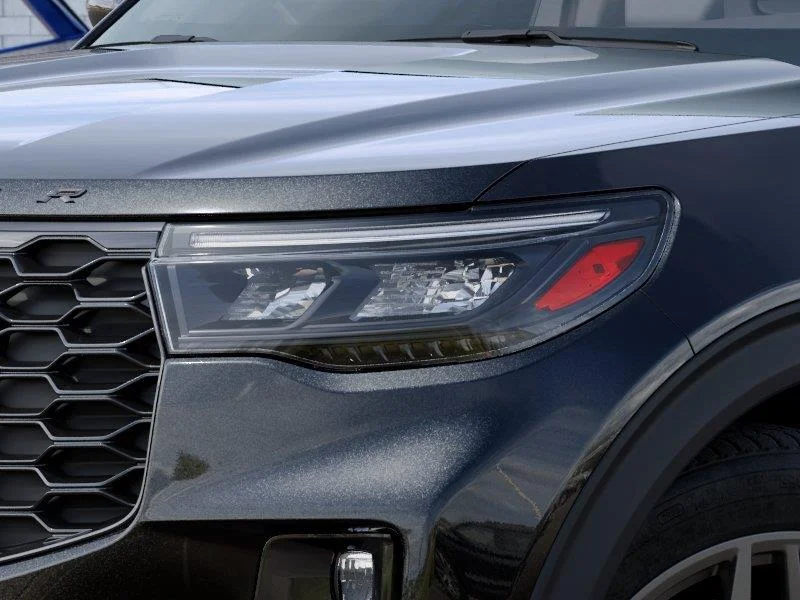 New 2027 Agate Black Metallic Ford ST-Line image 18