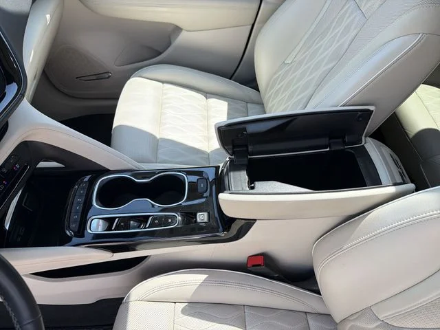 Used 2023 Gray Buick Avenir image 23