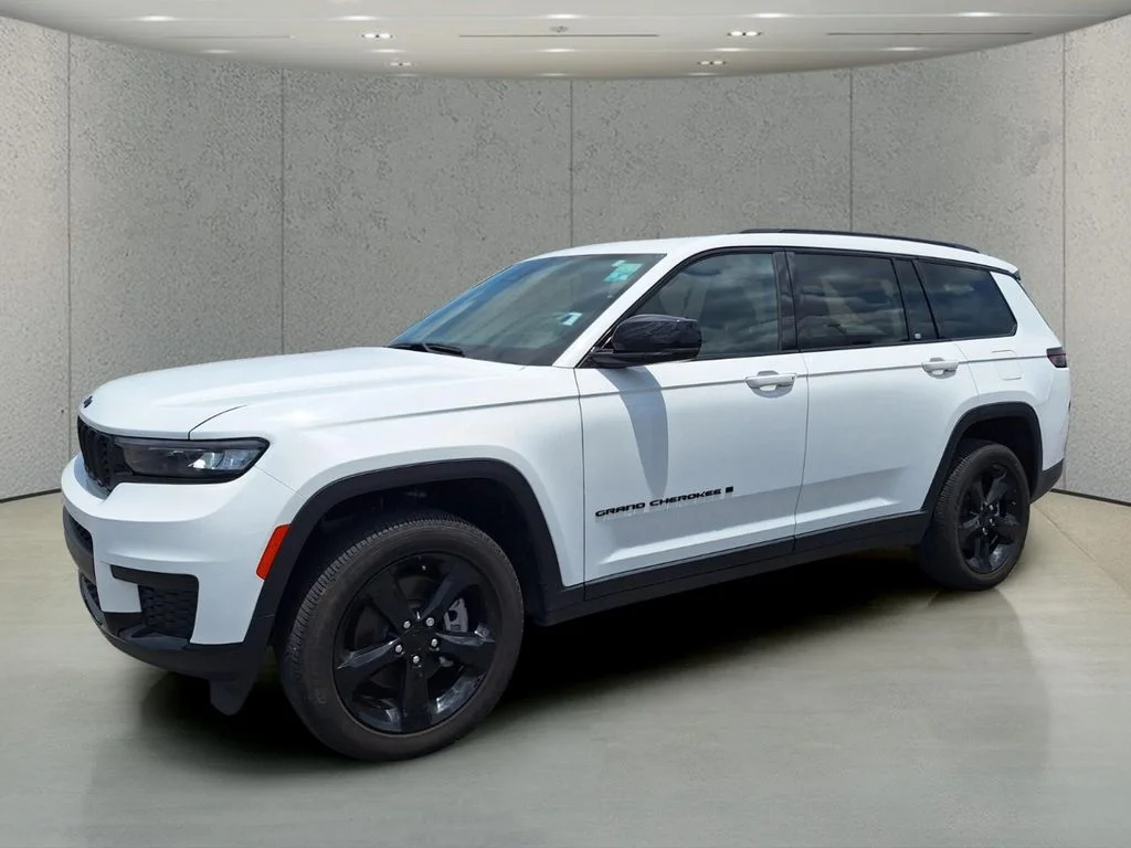 2024 Jeep Grand Cherokee L Altitude X's photo