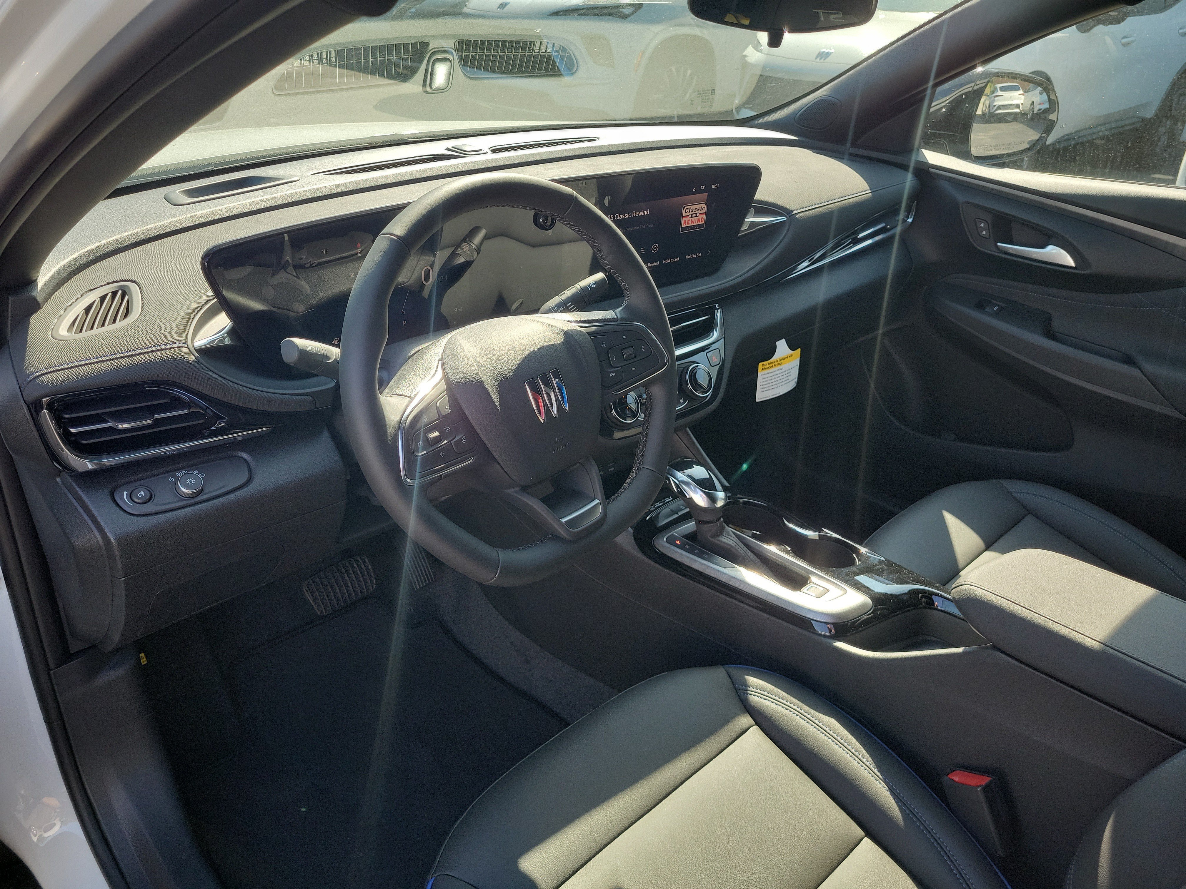 2026 Buick Envista Sport Touring - Photo 18