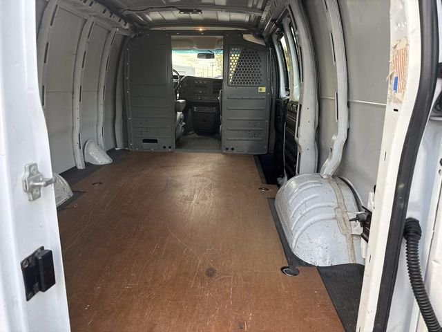 2018 Gmc Savana 2500 photo 4