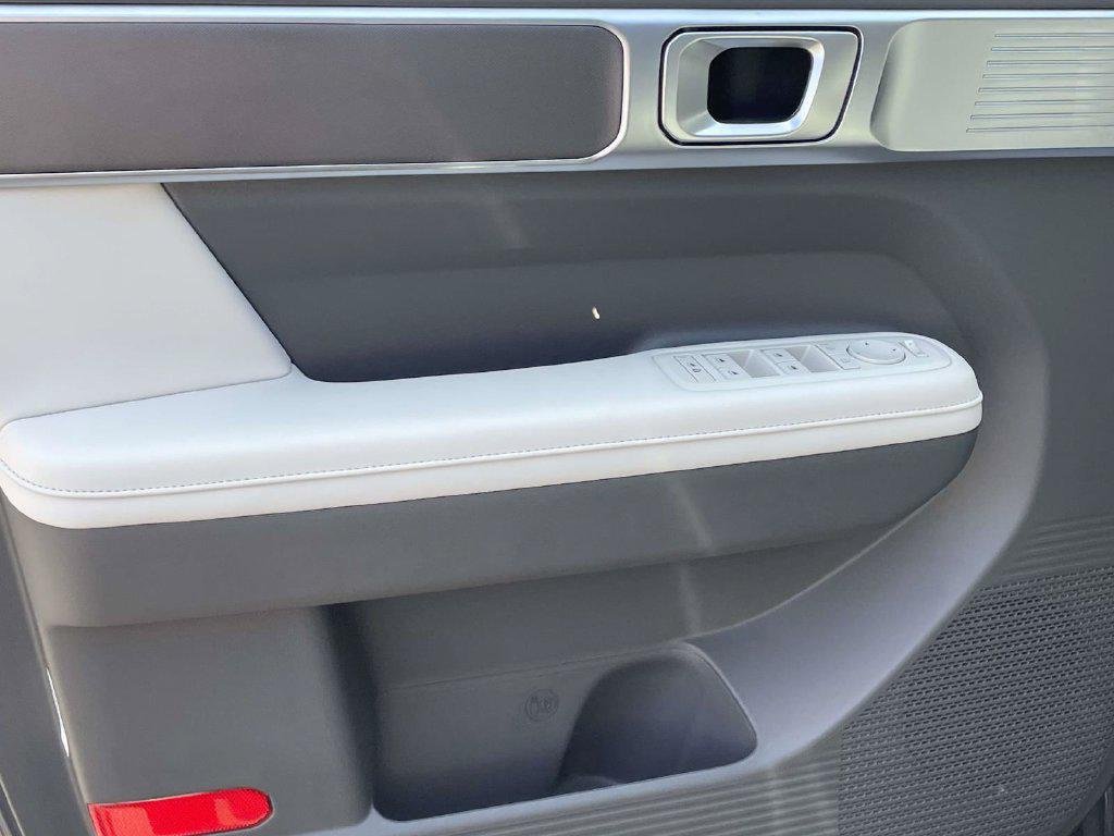 New 2027 Gray Hyundai SEL AWD image 16