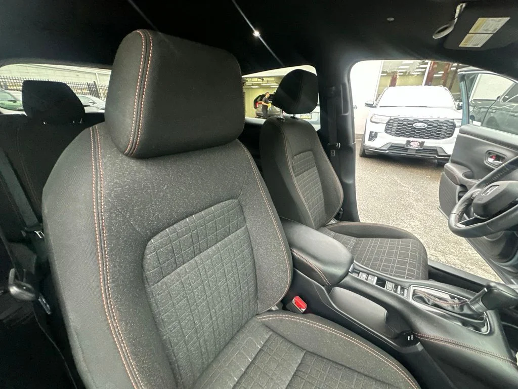 Used 2024  Honda Sport image 35