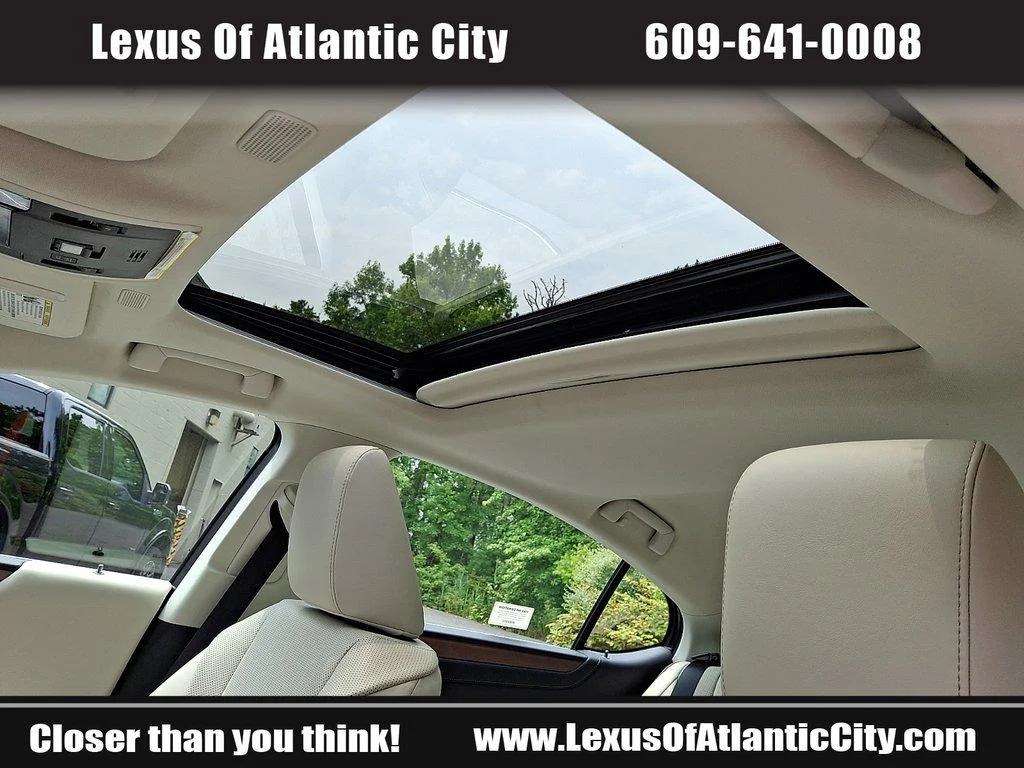 Certified Used 2025 Iridium Lexus ES 300h image 14