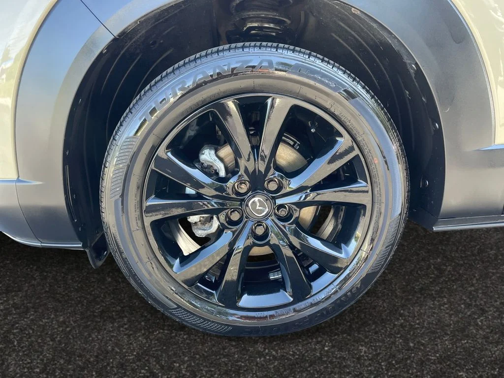 Certified Used 2024  Mazda 2.5 Carbon Turbo image 13