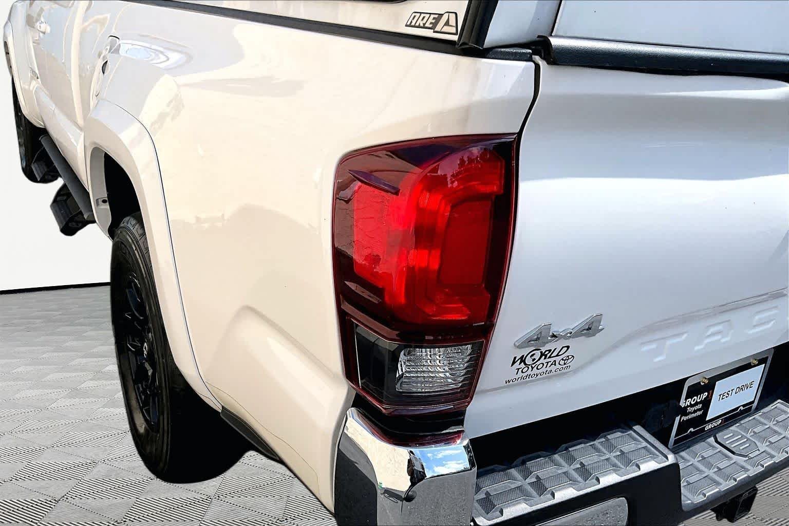 Used 2021 Super White Toyota SR5 image 29