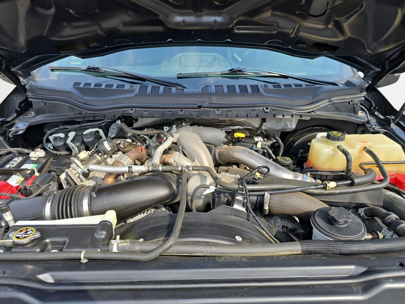Used 2022 Agate Black Ford Lariat image 25