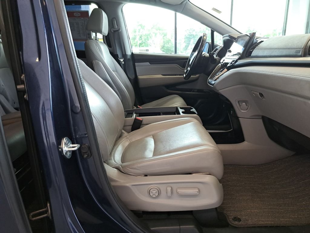 Used 2024 Blue Honda EX-L image 31