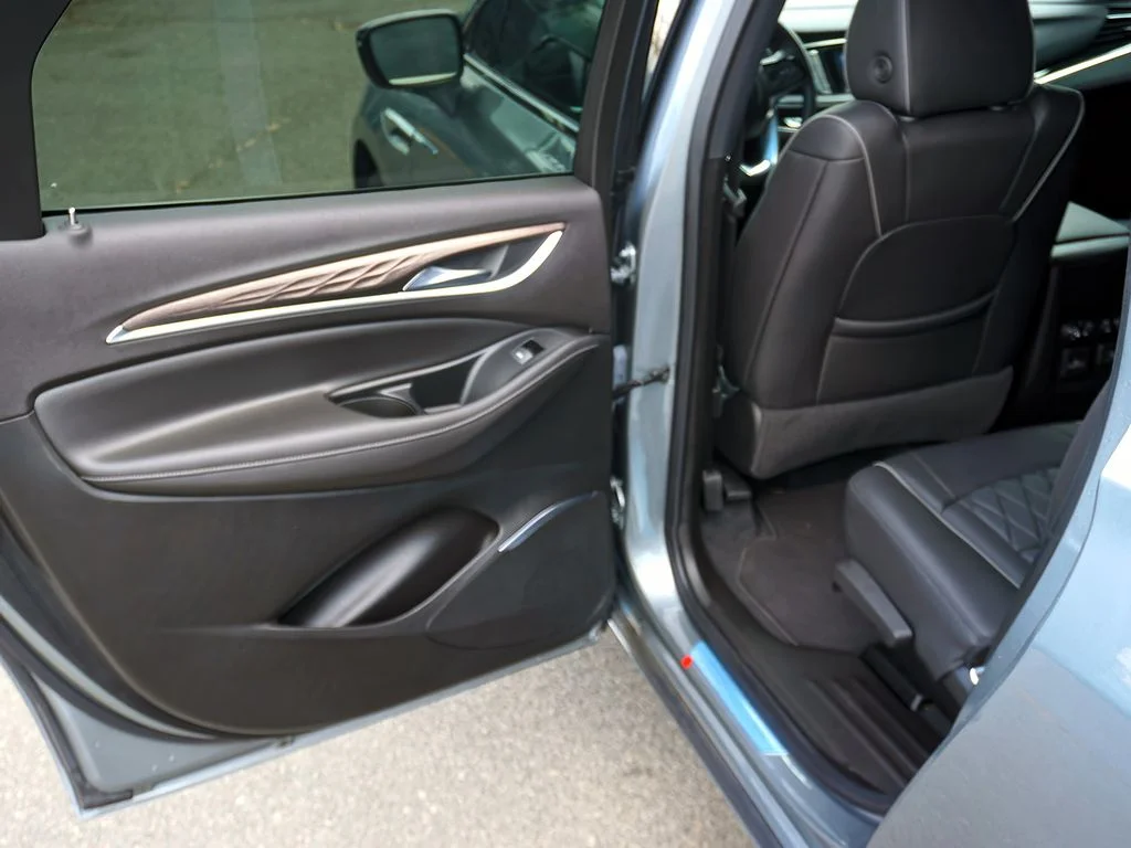 2023 Buick Enclave Avenir - Photo 31