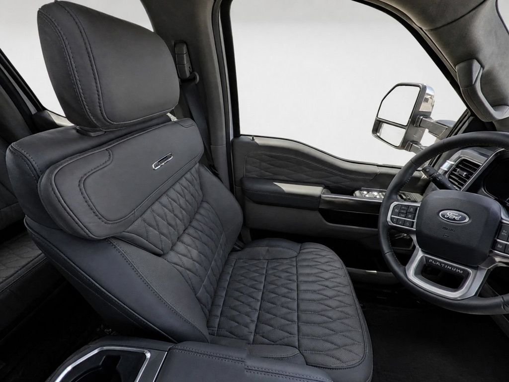 New 2026 Star White Metallic Tri-Coat Ford F-350® Platinum® image 11