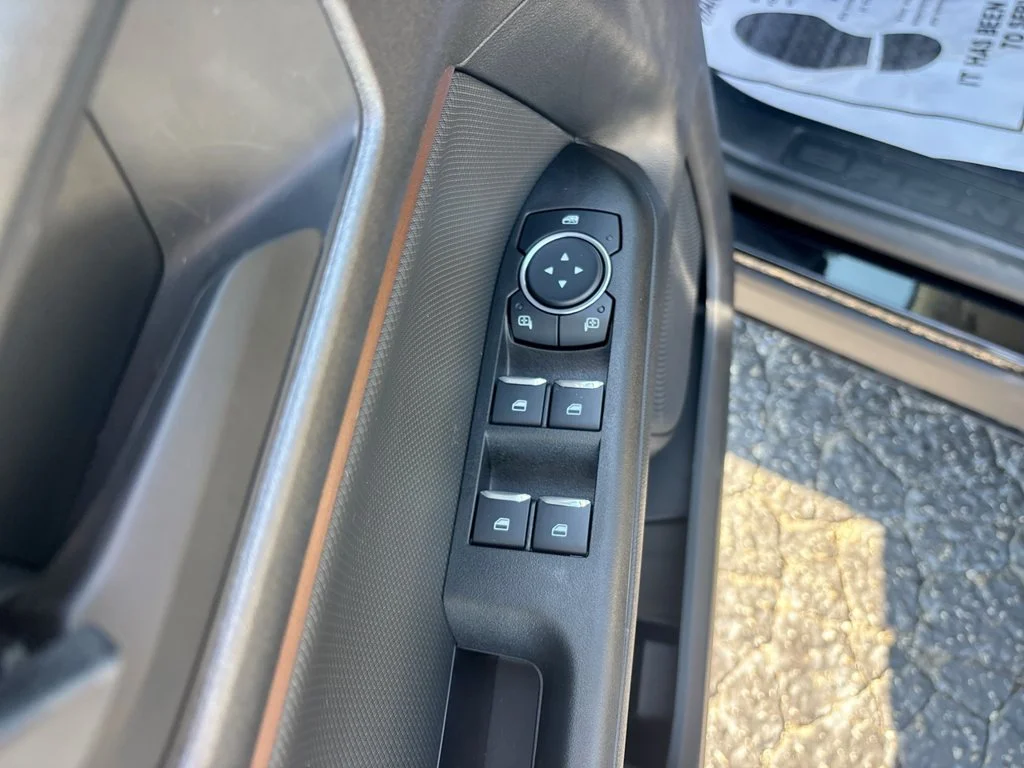 New 2026 Shadow Black Ford Outer Banks® image 26