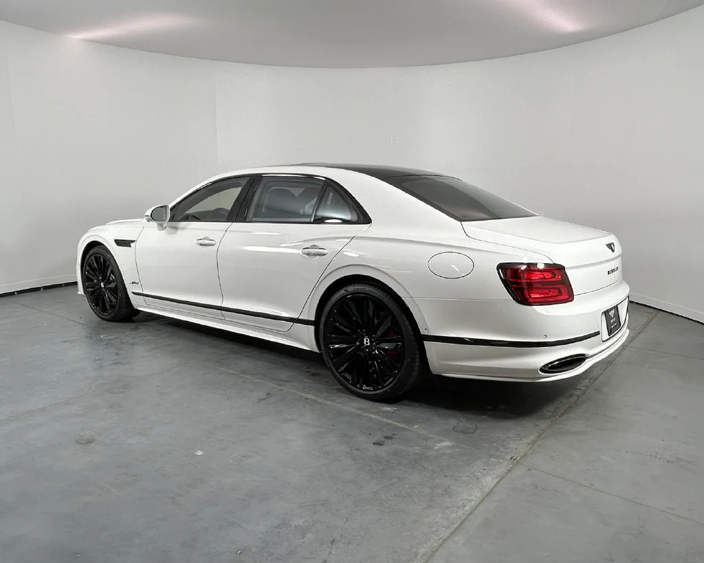 New 2026 White Bentley V8 image 3