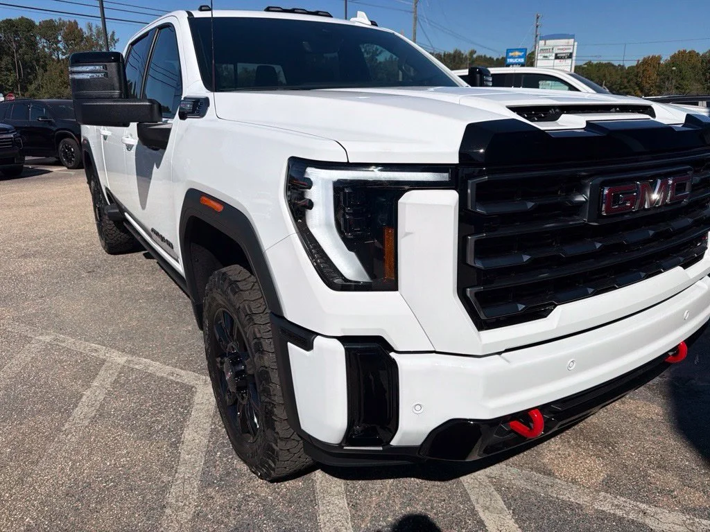 New 2026 Summit White GMC AT4 image 6