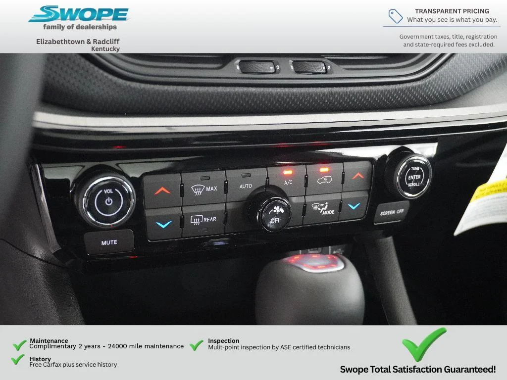 New 2026 Bright White Clear-Coat Exterior Paint Jeep Trailhawk image 21
