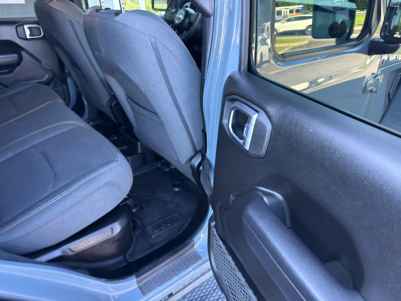 Certified Used 2024 Anvil Clear Coat Jeep Willys image 17