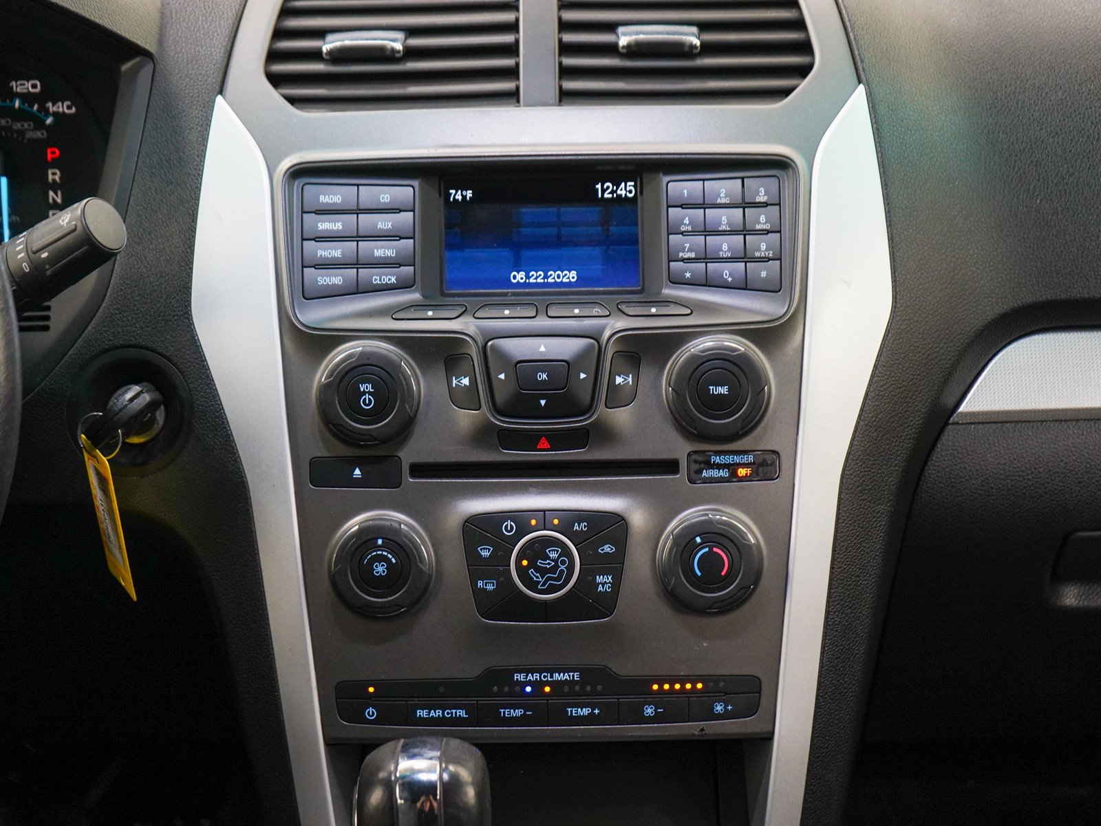 Used 2014 Sterling Gray Metallic Ford 4WD 4dr XLT image 15