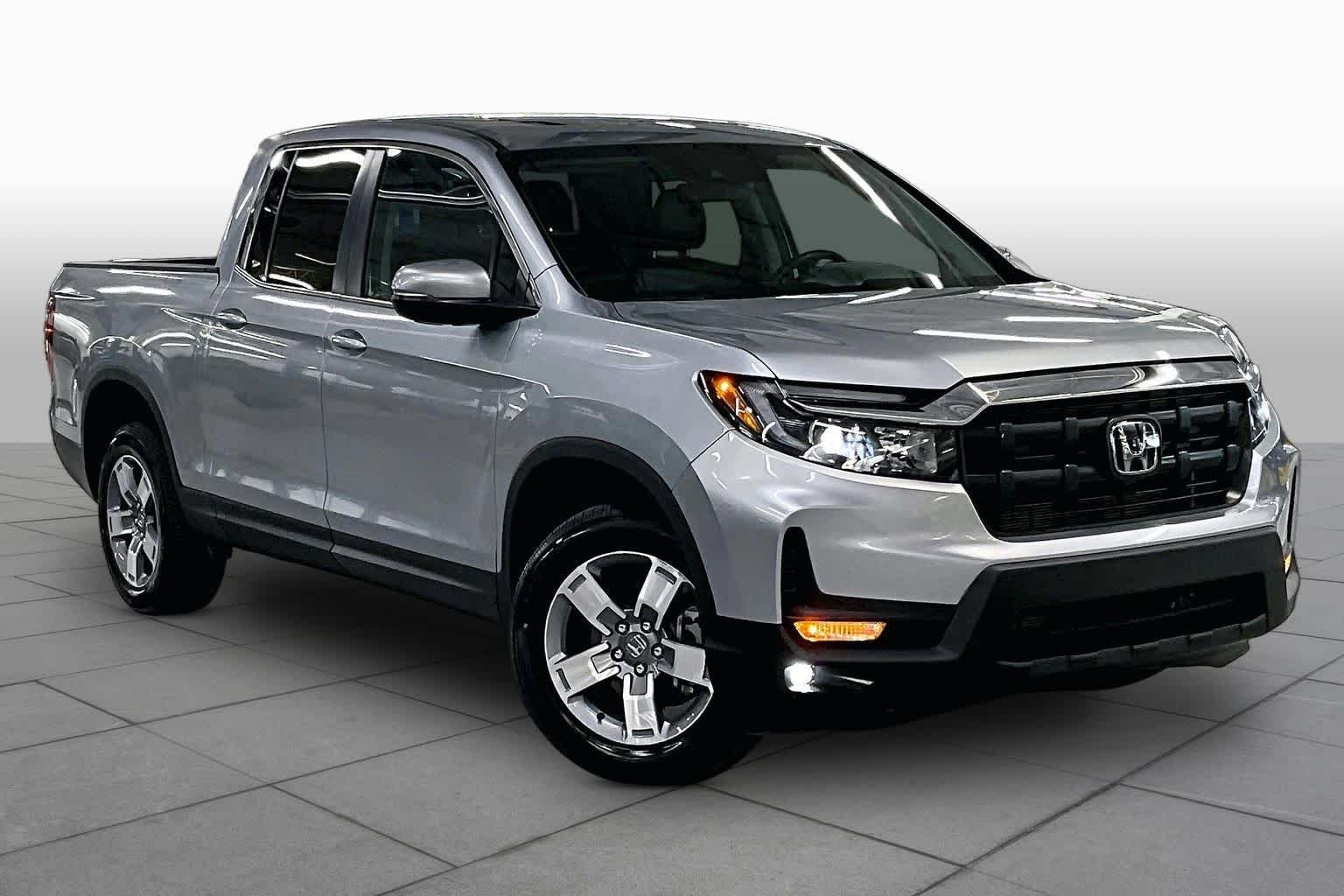 Used 2026  Honda RTL image 3